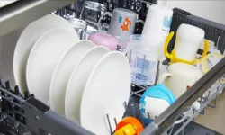 Bulaşık makinesinde bu ürünü yıkayıp kullananlar dikkat! Erken bunamaya yol açıyor