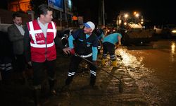 Ortahisar Belediyesi, yağış sonrası olumsuz bilgilere karşı mücadele ediyor