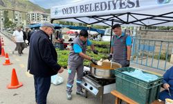 Oltu Belediyesi'nden Dayanışma Etkinliği Sıcak Çorba ile Buluşma Başladı