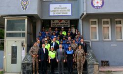 Artvin Valisi Ergün'den bayram ziyareti