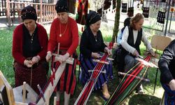 'Altın Kızlar' dayanışması; türkülerle dokunan 'dastar'a horonlu tanıtım