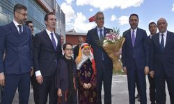 Bakan Memişoğlu, Bitlis'te sağlık kongresine katıldı