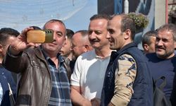 Anahtar Parti Genel Başkanı Ağıralioğlu, Trabzon'da esnafı ziyaret etti