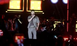 Trabzon Kültür Yolu Festivali, şarkıcı Murat Boz konseriyle sona erdi
