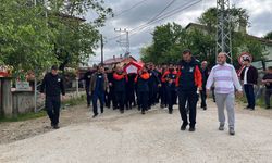 Rize'de yaşamını yitiren AFAD personelinin cenaze namazını babası kıldırdı