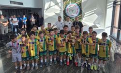 Çayeli’nin minik yıldızları Rize’de göz doldurdu