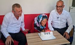 101 yaşında ilk kez pasta kesti: Duygu dolu anlar yaşandı