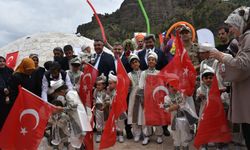 Gümüşhane'de Vakıflar Genel Müdürlüğünce toplu sünnet şöleni düzenlendi