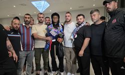 Trabzonspor'un yeni transferi Noah Saviolo şehre geldi