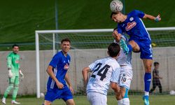 Çaykur Rizespor, komşu ile hazırlık maçında berabere kaldı