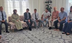 Çayelili Kaymakamdan YKS Türkiye 118.'si Öğrenciye Tebrik Ziyareti