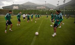 Çaykur Rizespor Erzurum kampına ilk antrenmanla başladı