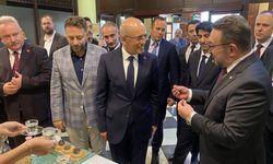 Bakan Şimşek ÇAYMER Standında Çay Tadımı Yaptı