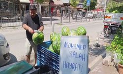 Salah Beşiktaş'a gelmedi, yine de ücretsiz karpuz dağıttı