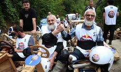 Rize'de "16. Geleneksel Red Bull Formulaz Tahta Araba Yarışları" düzenlendi