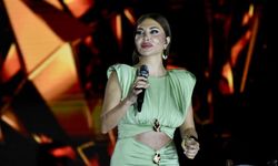 Şarkıcı Ebru Yaşar Ordu Kültür Yolu Festivali'nde konser verdi