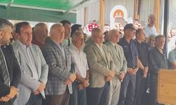 Yeğeniyle selde kaybolan ve 7 gün sonra cansız bedeni bulunan dayı, toprağa verildi