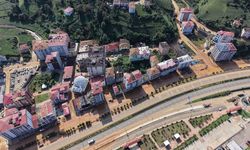 Rize'de sel gitti, çamur kaldı; hasar tespit çalışmaları başladı