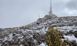 Palandöken'e kar yağdı