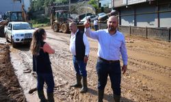 Rize'de sağanağın ardından temizlik ve hasar tespit çalışmaları sürüyor