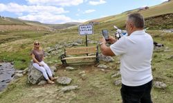 Muhammed Salah'ın yaylada fotoğraf çektirdiği taşın yanına bank konuldu