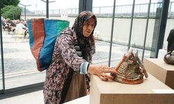 Çayeli'nde 'Çılgın Çaydanlıklar' sergisi ilgi gördü
