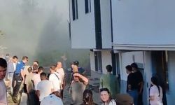 Odunluk yangınında 3 ev hasar gördü