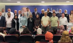 Üsküdar'da 4 CHP'li meclis üyesi AK Parti'ye katıldı