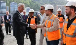 Sağlık Bakanı Memişoğlu Rize’de Şehir Hastanesi İnşaatını Yerinde İnceledi