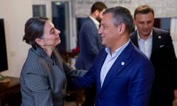 Yeni Parti Genel Başkanı Özel, Sinem Dedetaş'ı evinde ziyaret etti