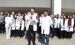Trabzon'da sağlık çalışanları ve öğrenciler Gazze için bir araya geldi