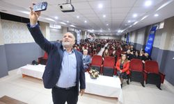 Başkan Sandıkçı: İlçemizde yeteneklerini keşfeden nesiller yetiştirmeye devam ediyoruz