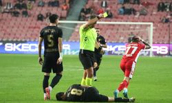 Samsunspor-Amedspor Maçının Ardından Hakem Tartışması