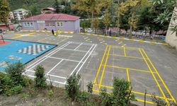 Trabzon'da okul bahçelerine renkli dokunuş