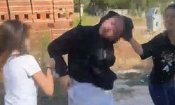 Çeşmede ıslatıp, yerde sürükleyerek darbettiler; liseli kızlar akran zorbalığını kaydettirdi