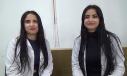 İkizler Fatmanur ve Zehranur, aynı okulda öğretmenlik yapıyor