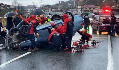 Rize'de takla atan otomobilin sürücüsü öldü