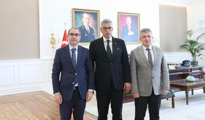 Rize İl Sağlık Müdürü Demiral, Sağlık Bakan’ı Memişoğlu ile Rize’de sağlık yatırımlarını değerlendirdiler