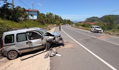 Ordu'da iki araç ve motosikletin karıştığı kazada 7 kişi yaralandı