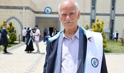 Hayali olan tarih bölümünden 75 yaşında mezun oldu