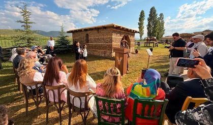 Kenan Yavuz Etnografya Müzesi'nde "Yeniden Galıf" projesi sanatseverlerle buluştu