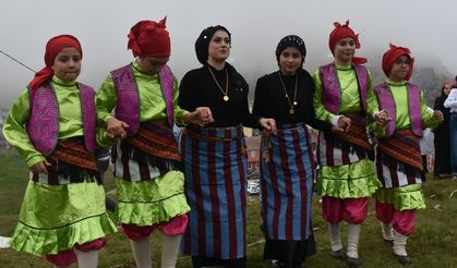 Gümüşhane'de "15. Santa ve Taşköprü Kültür ve Yayla Şenlikleri" başladı