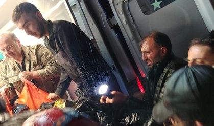 Artvin'de düştükleri bölgede mahsur kalan 2 kişi kurtarıldı