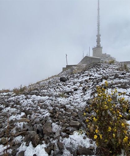 Palandöken'e kar yağdı