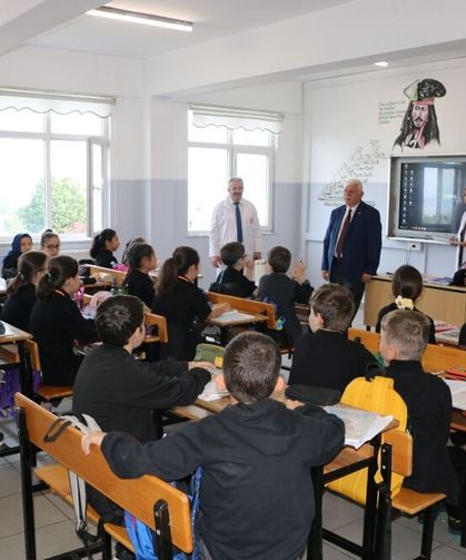 Of Milli Eğitim Müdürü Kabahasanoğlu okul ziyaretlerini sürdürdü