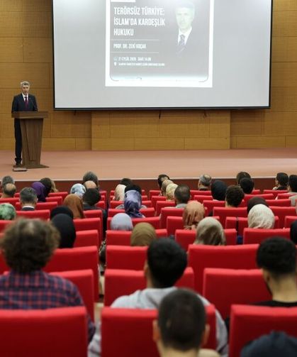 Bayburt Üniversitesinde akademik yıl "Terörsüz Türkiye" dersiyle başladı