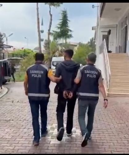 Başkasına ait kimlik taşıyan hükümlü, parmak izinden tespit edildi