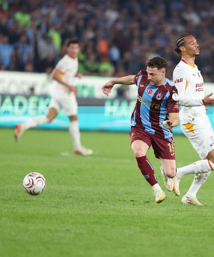 Mustafa Eskihellaç'a milli davet
