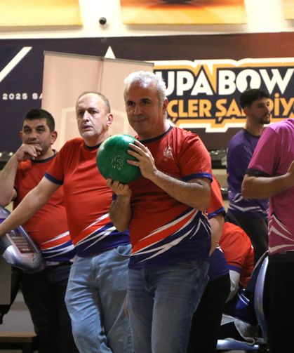 Samsun'da 119 işitme engelli bowling oynadı