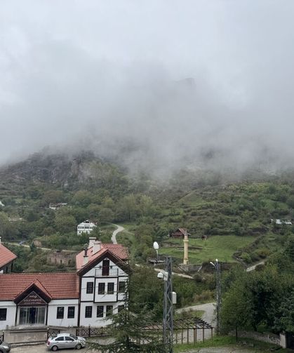Gümüşhane'de sis etkili oldu